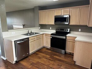 1401 Kilkenny Dr in Arlington, TX - Building Photo - Building Photo