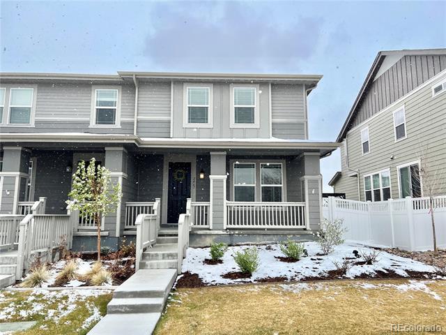 2467 Alpine St in Longmont, CO - Foto de edificio