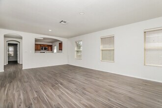 10506 Goose Way in San Antonio, TX - Building Photo - Building Photo