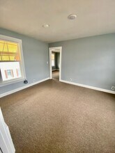 74 Carlisle St in Lowell, MA - Building Photo - Building Photo