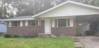 2 Roane Cir