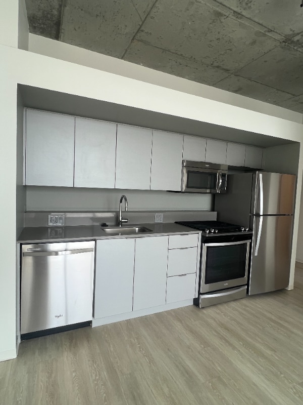 property at 2755 W Belden Ave