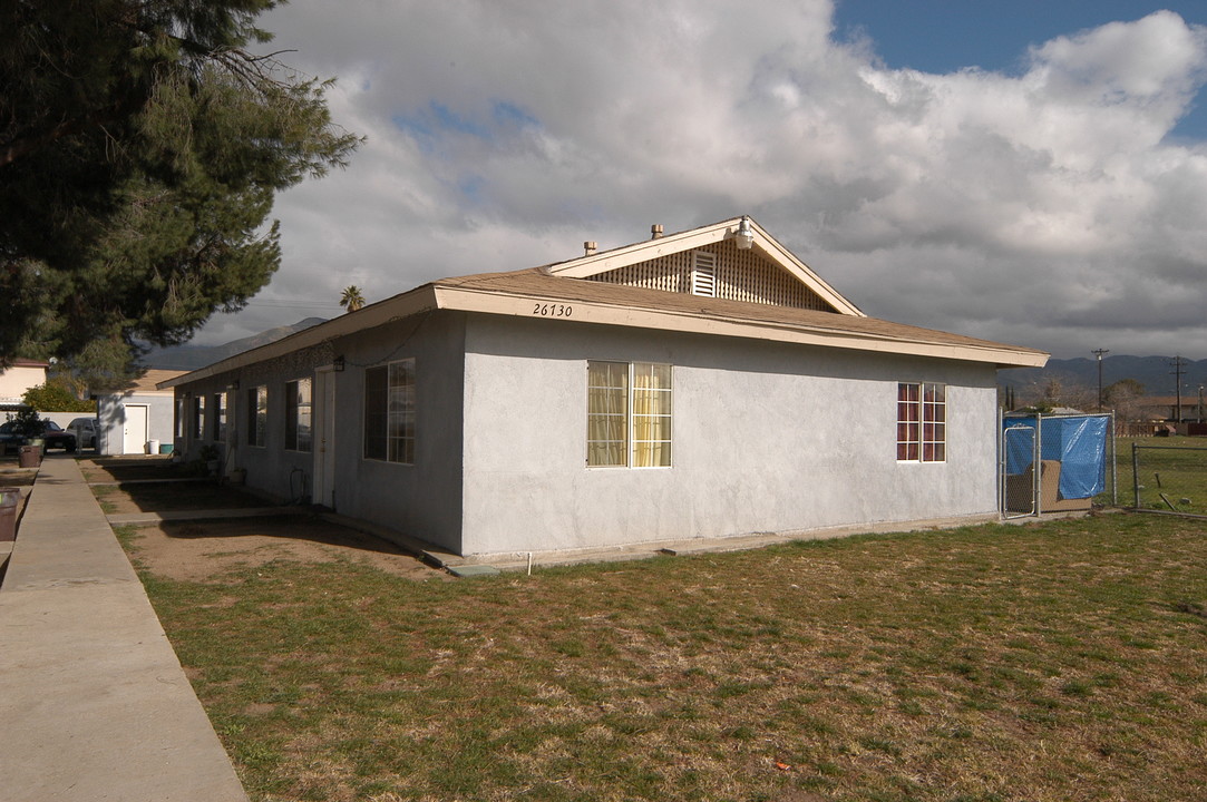 26730 Ward St in Highland, CA - Building Photo