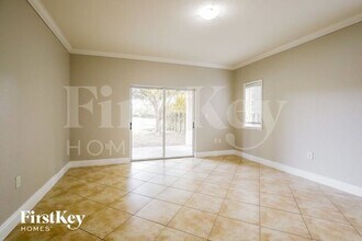 665 SE 31st Ave in Homestead, FL - Building Photo - Building Photo