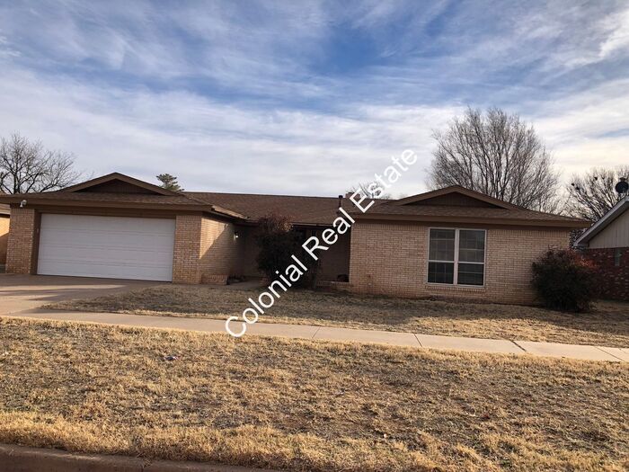 3509 Brynhurst Ct in Clovis, NM - Building Photo