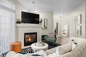 Alder Peak Townhomes in Aurora, CO - Building Photo - Building Photo