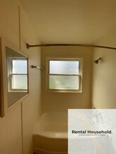 22849 Almond Ave in Eastpointe, MI - Building Photo - Building Photo