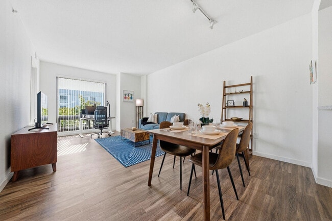 property at 1201 4th St