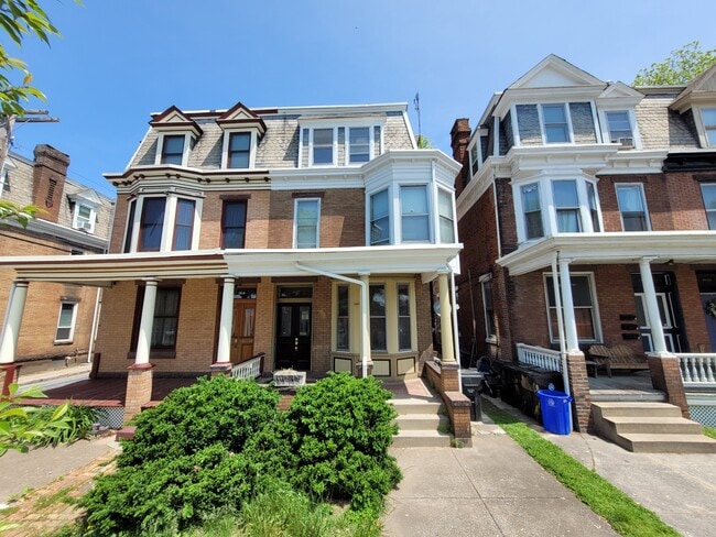 1817 N 2nd St, Unit 1