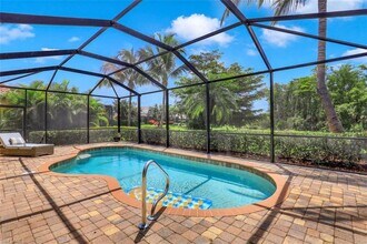 9530 Piacere Way, Unit 8-201 in Naples, FL - Building Photo - Building Photo