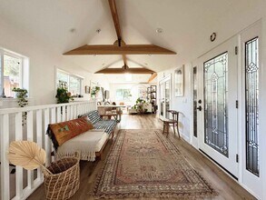 932 Old Topanga Canyon Rd in Topanga, CA - Building Photo - Building Photo