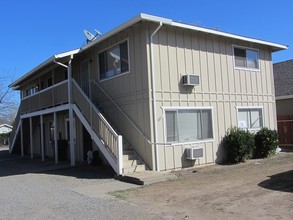 301 W El Camino Ave in Sacramento, CA - Building Photo - Building Photo