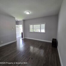 1445 Hawthorne St in Scranton, PA - Building Photo - Building Photo