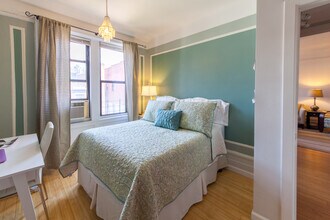 127 W 82 St in New York, NY - Building Photo - Building Photo