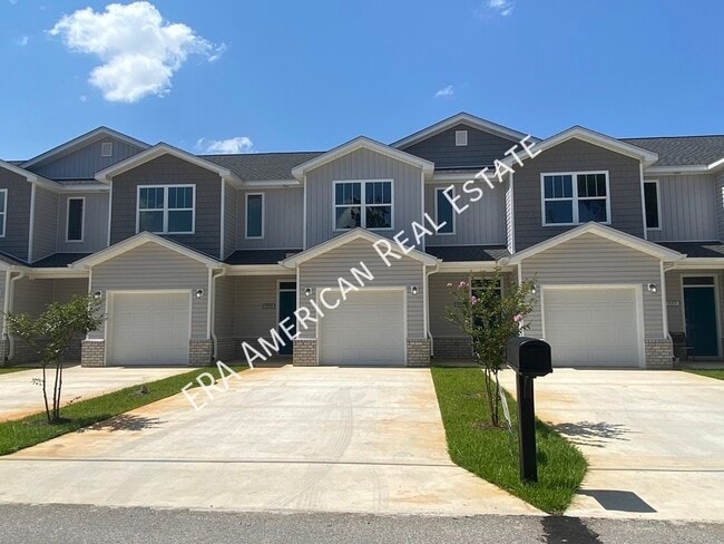 property at 953 Skylark Rd