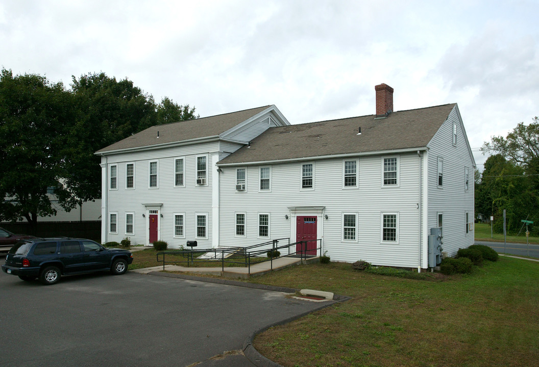 Terrett House in Hartford, CT - Building Photo