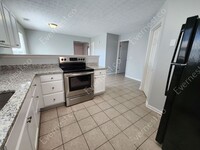 210 Dove Pl photo'