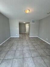 768 Greenbay Ave in Calumet City, IL - Building Photo - Building Photo