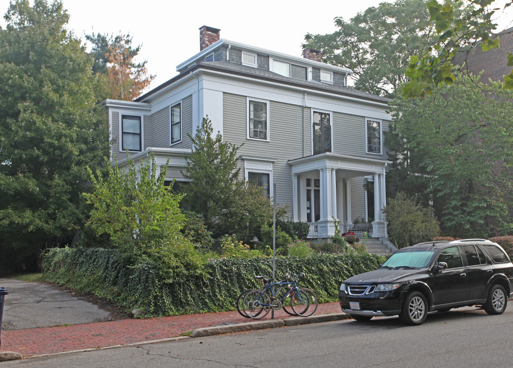 344 Harvard St in Cambridge, MA - Building Photo