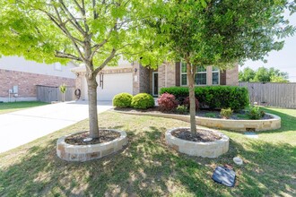 1520 Daylily Loop in Georgetown, TX - Foto de edificio - Building Photo