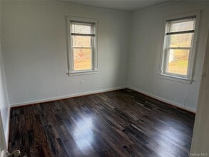 3 Kavalec Ln in Warwick, NY - Building Photo - Building Photo