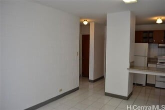 814 Kinau St in Honolulu, HI - Building Photo - Building Photo