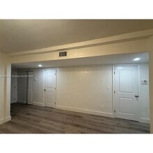 2962 NW 46th St in Miami, FL - Building Photo - Building Photo