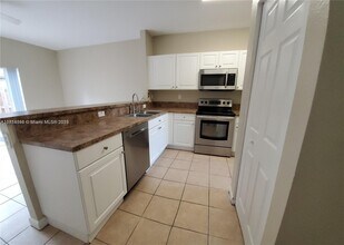 3375 NE 15th Dr in Homestead, FL - Building Photo - Building Photo