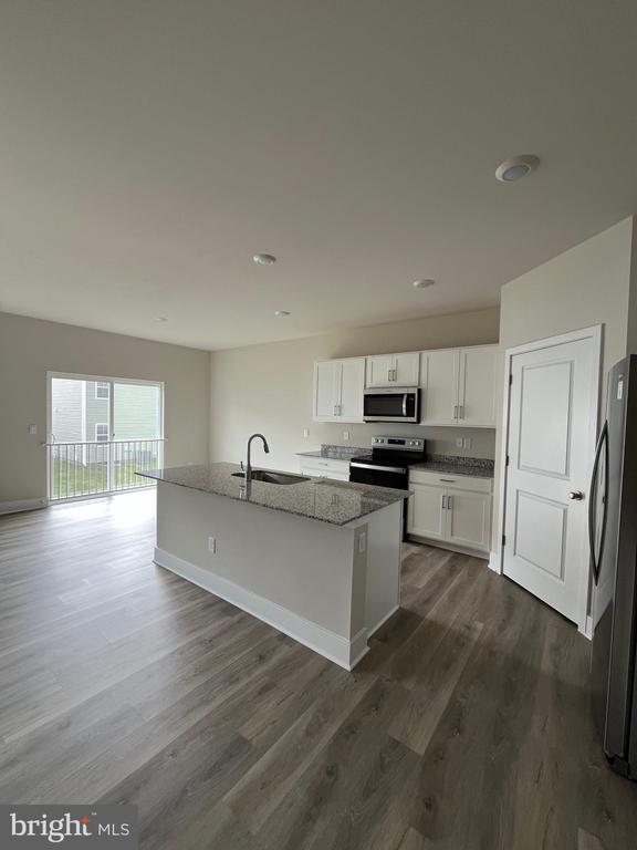 property at 117 Manasquan Wy