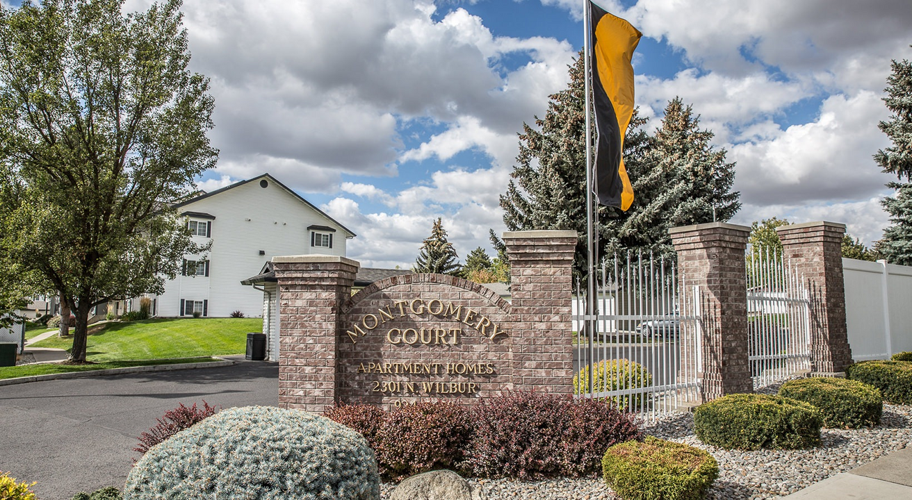 Montgomery Court in Spokane, WA - Building Photo