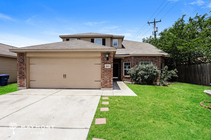 3611 Foster Meadows in San Antonio, TX - Building Photo