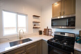 2708 Cincinnati St in Los Angeles, CA - Building Photo - Building Photo