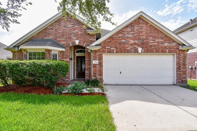 11743 Berkway Trail in Houston, TX - Building Photo - Building Photo