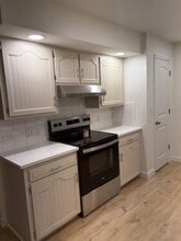 1411 W Highland St in Springfield, MO - Building Photo - Building Photo