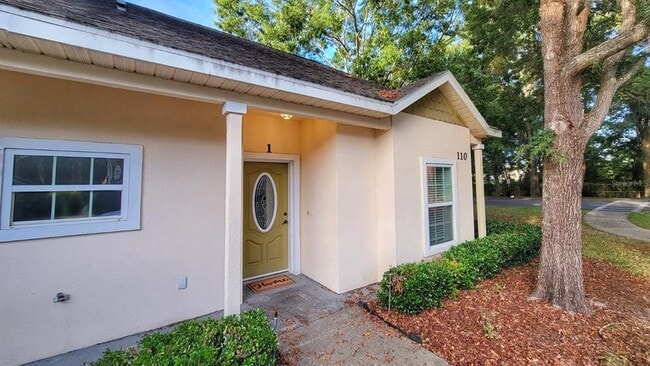 110 SW 145th Dr in Newberry, FL - Building Photo - Building Photo