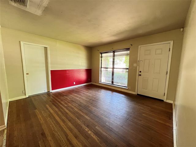 916 Manhattan Dr in Denton, TX - Building Photo - Building Photo