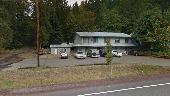 401 Highway 22 in Idanha, OR - Foto de edificio - Building Photo