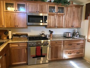 2031 N Country Club Dr in Flagstaff, AZ - Building Photo - Building Photo