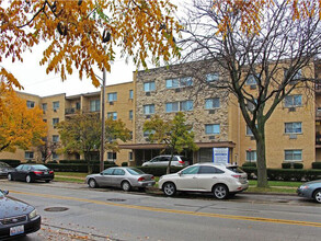 9301 Kenton Ave in Skokie, IL - Building Photo - Building Photo