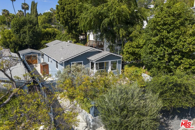 4031 Camero Ave in Los Angeles, CA - Building Photo - Building Photo