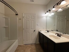 257 Pigeonberry Pass in Buda, TX - Building Photo - Building Photo