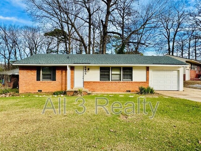 property at 3405 Vermont Dr