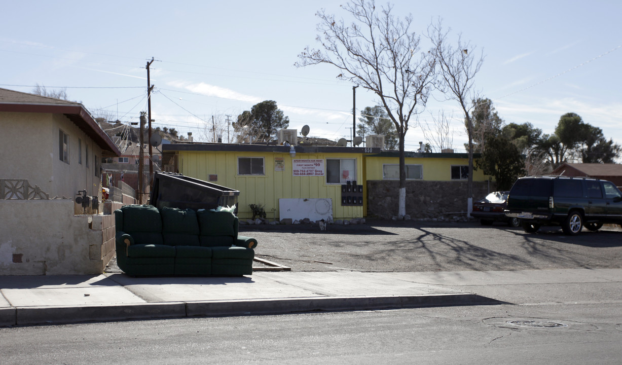 650 W Buena Vista St in Barstow, CA - Building Photo