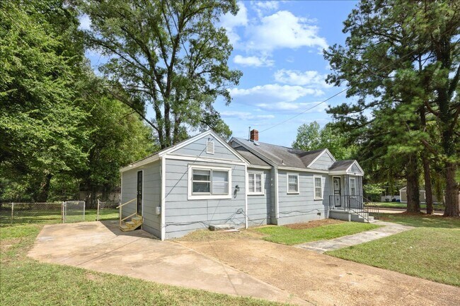 2724 Steele St in Memphis, TN - Building Photo - Building Photo