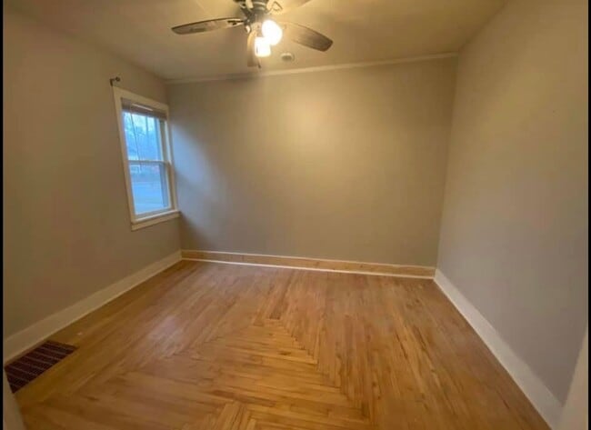 property at 1527 Ferry St