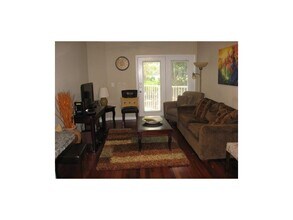 10 Perimeter Summit Blvd in Atlanta, GA - Building Photo - Building Photo