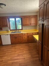 1898 Ashland Rd, Unit 2 in Mansfield, OH - Building Photo - Building Photo