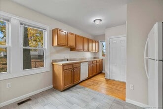 39 Lander St in New Haven, CT - Building Photo - Building Photo