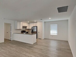 4115 Southton Tarn in San Antonio, TX - Building Photo - Building Photo