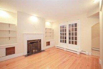 1751 Commonwealth Ave in Boston, MA - Building Photo - Building Photo